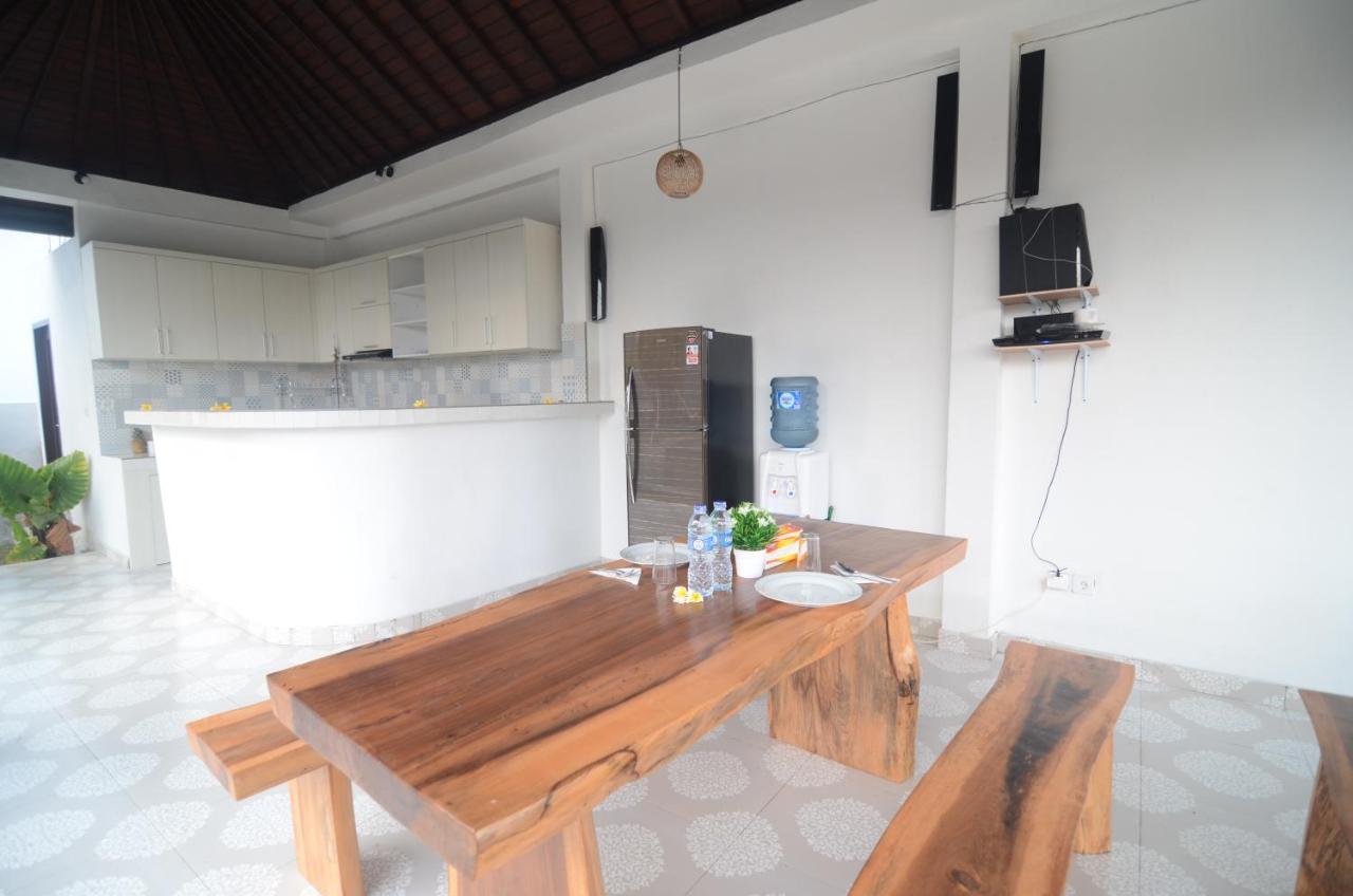 Kusuma Guesthouse 2 Canggu Zewnętrze zdjęcie